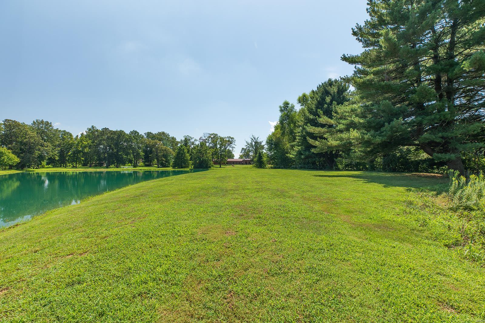 34686 Gun Club Road Brighton, IL 62012 - Photo 29 of 63