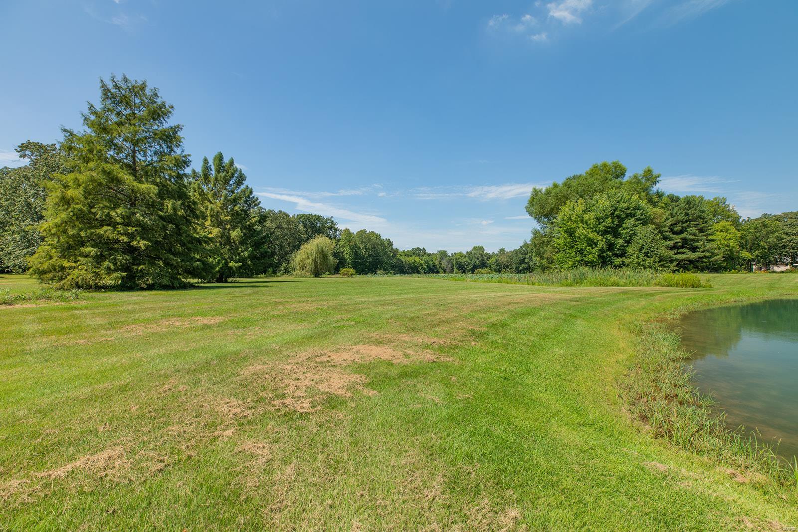 34686 Gun Club Road Brighton, IL 62012 - Photo 34 of 63