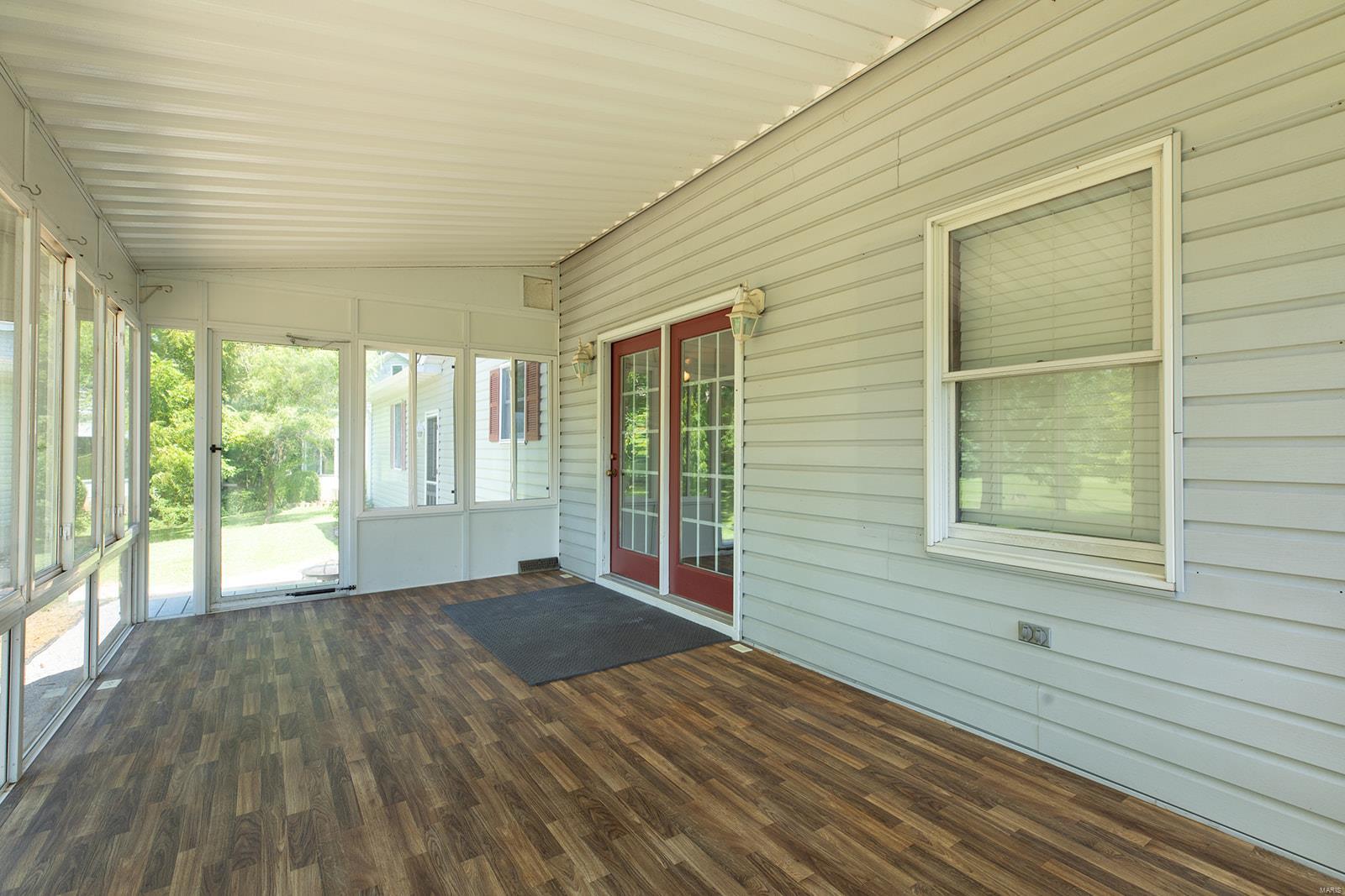 34686 Gun Club Road Brighton, IL 62012 - Photo 35 of 63