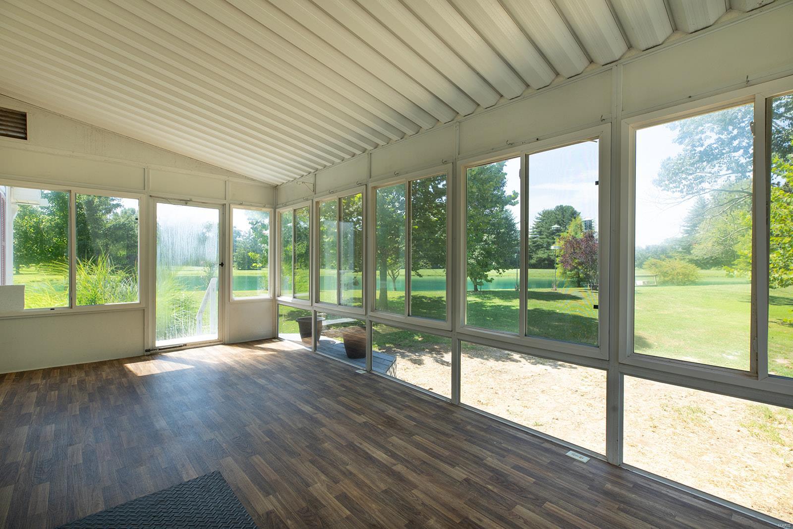 34686 Gun Club Road Brighton, IL 62012 - Photo 36 of 63