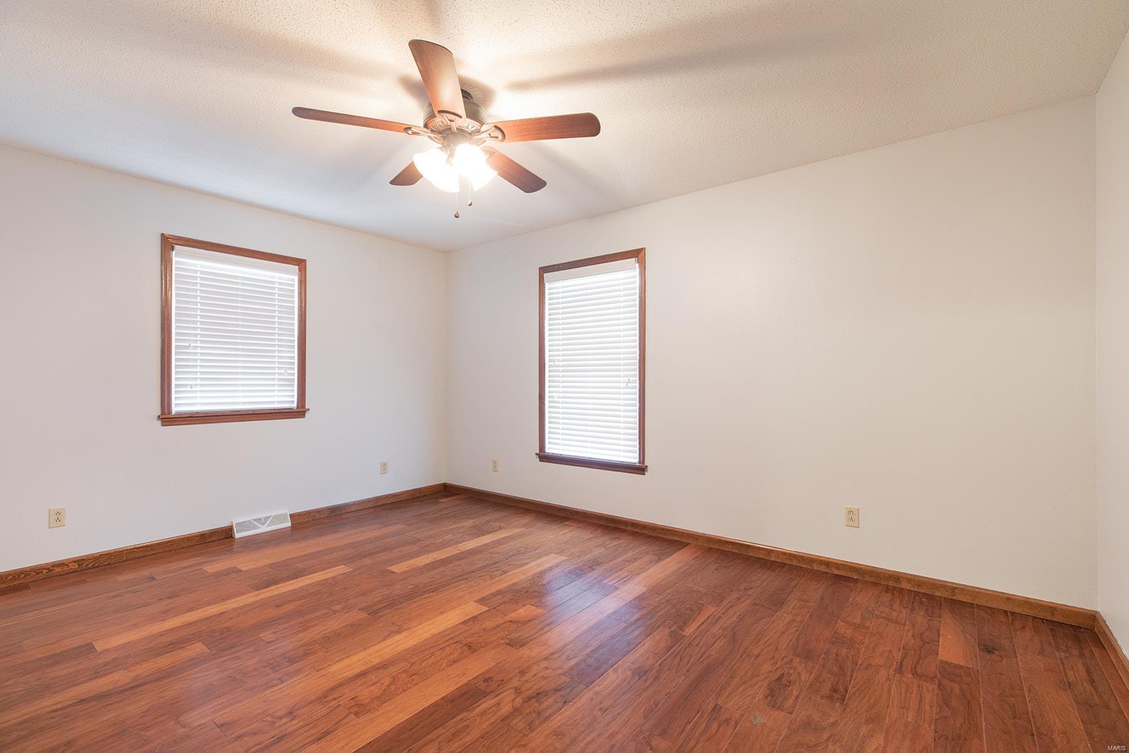 34686 Gun Club Road Brighton, IL 62012 - Photo 57 of 63