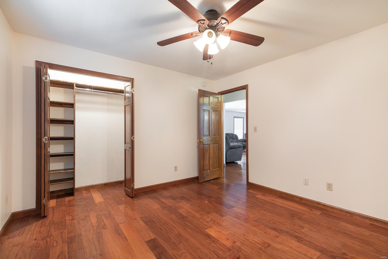 34686 Gun Club Road Brighton, IL 62012 - Photo 60 of 63