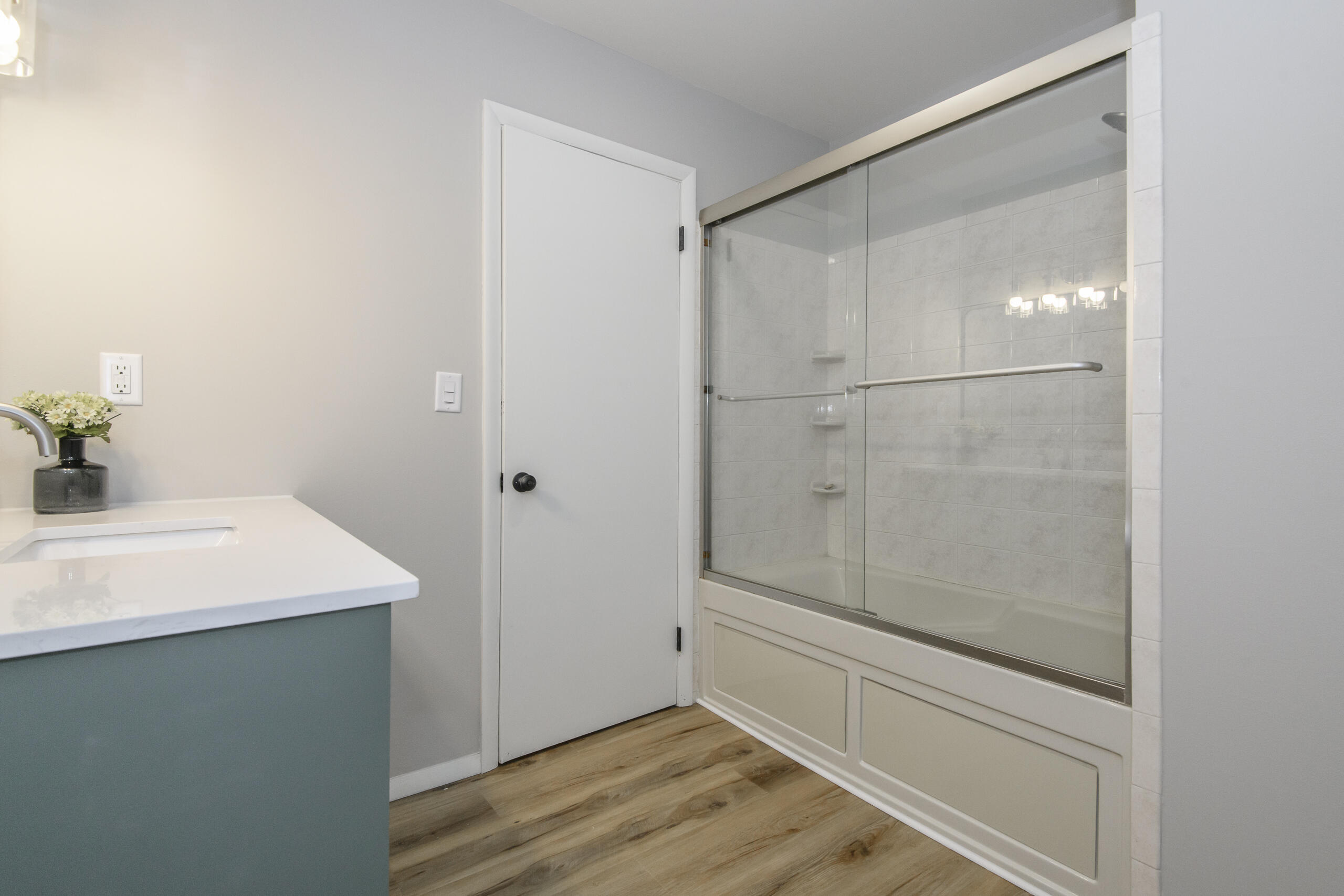 745 North Green Bay Road Grafton, WI 53024 - Photo 19 of 44 745 N Green Bay-31