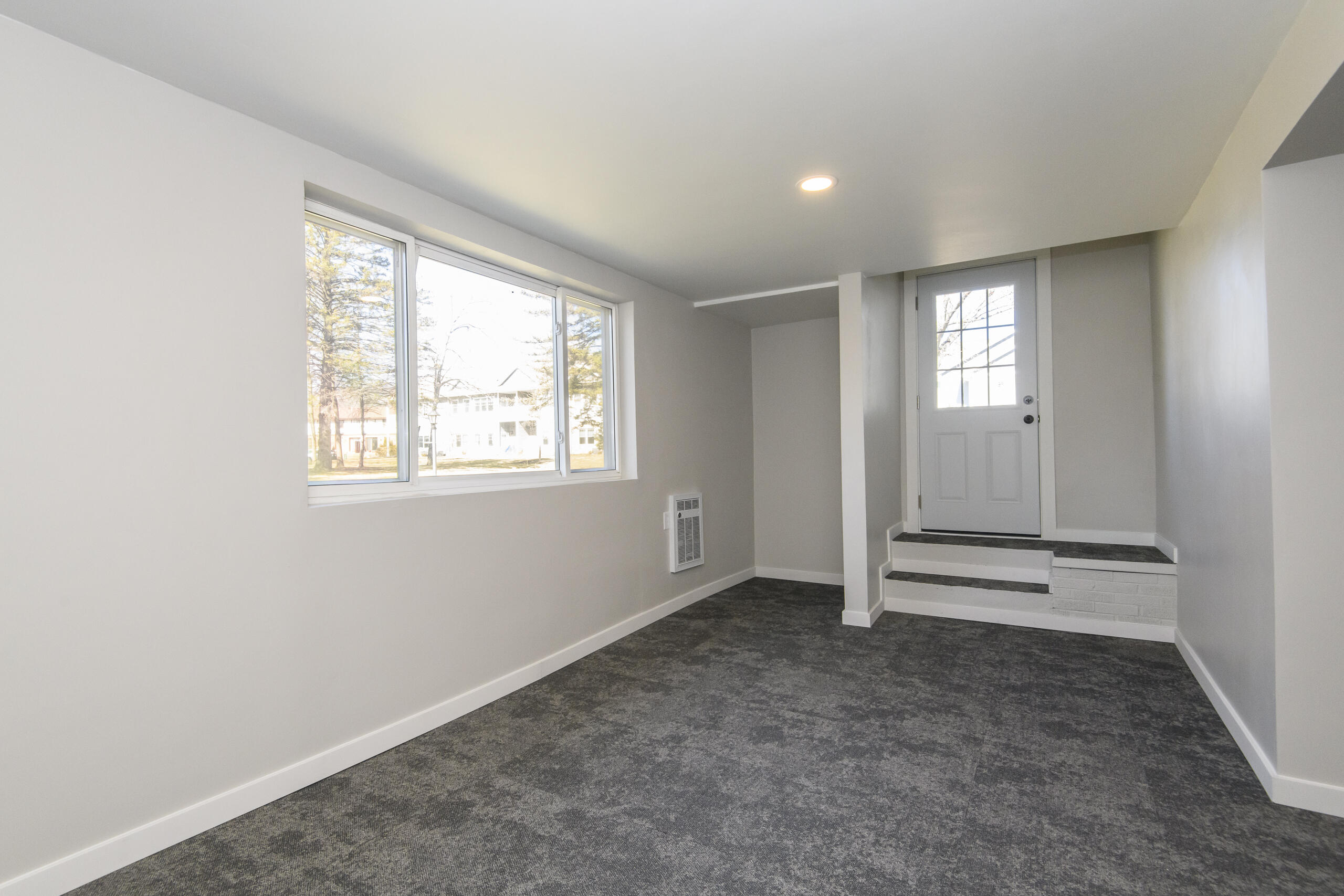 745 North Green Bay Road Grafton, WI 53024 - Photo 30 of 44 745 N Green Bay-43