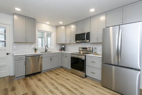 $584,900 | 745 North Green Bay Road, Grafton, WI 53024