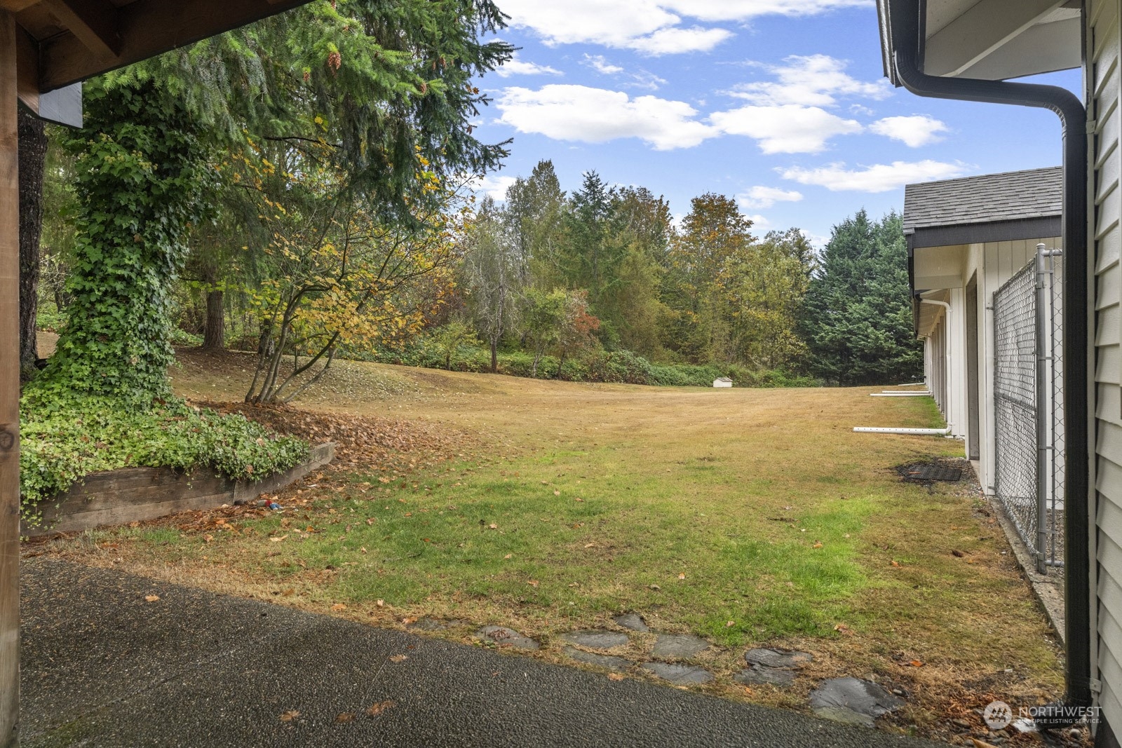 29628 Southeast Issaquah-Fall City Road Fall City, WA 98024 - Photo 26 of 34 Gallery Image 26