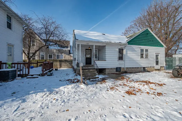 $390,000 | 1327 Doty Street, Green Bay, WI 54301