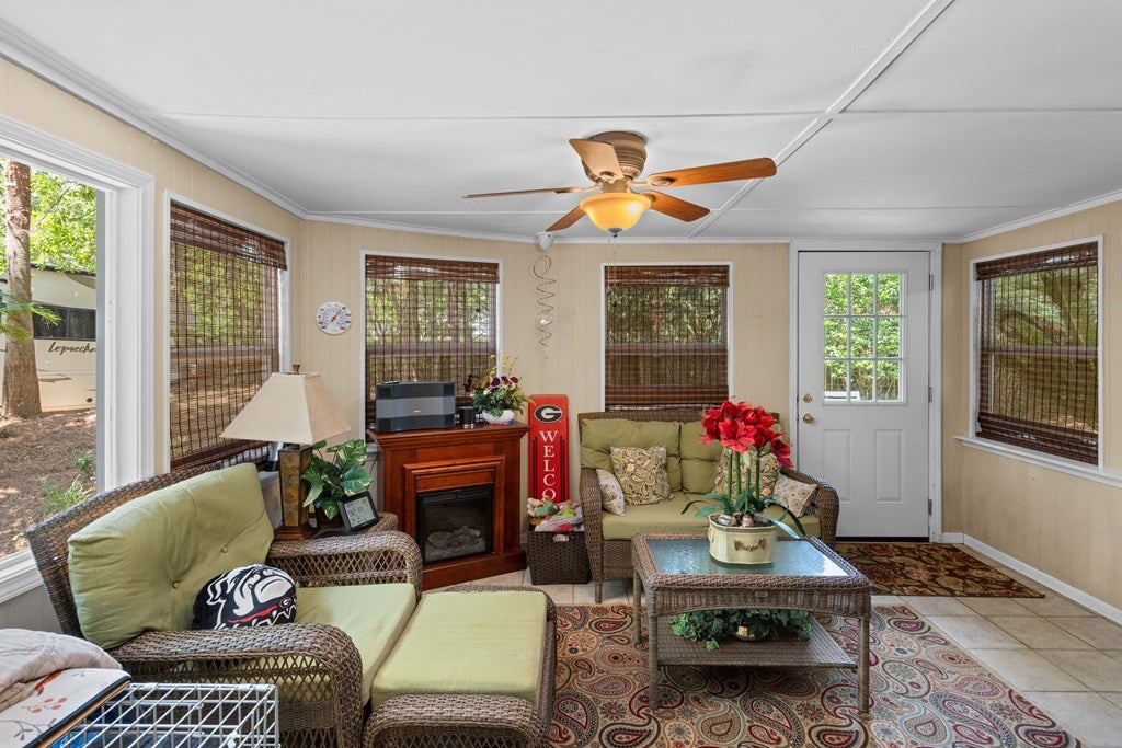 2116 Gornto Road Valdosta, GA 31602 - Photo 4 of 29 Gallery Image 4