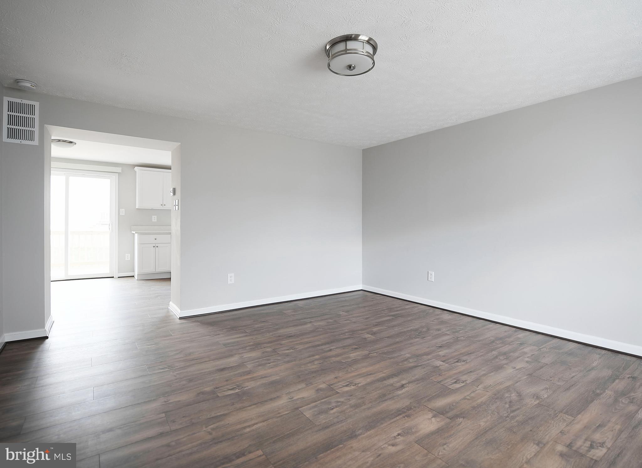4046 Rustico Road Baltimore, MD 21220 - Photo 3 of 24