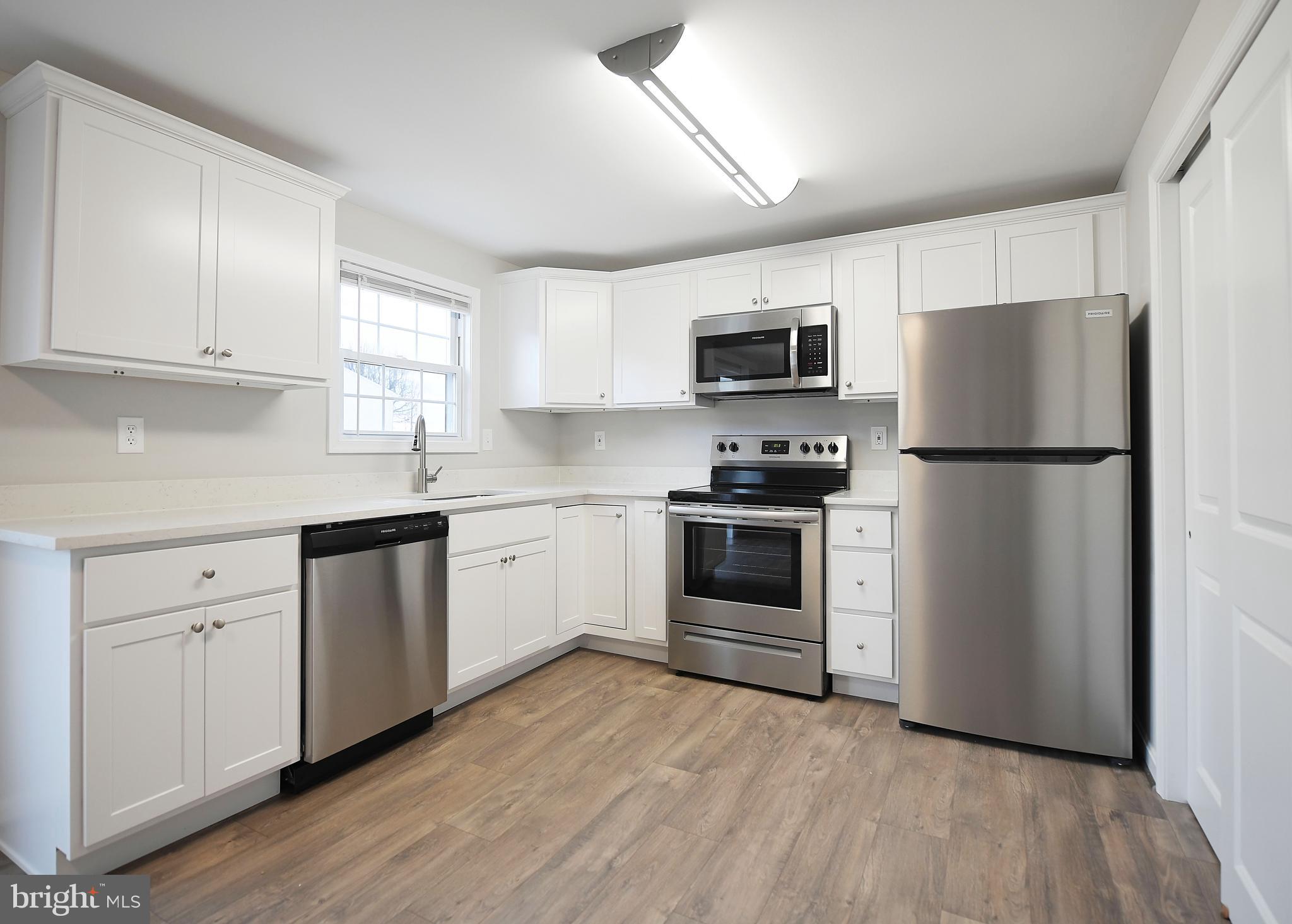 4046 Rustico Road Baltimore, MD 21220 - Photo 6 of 24