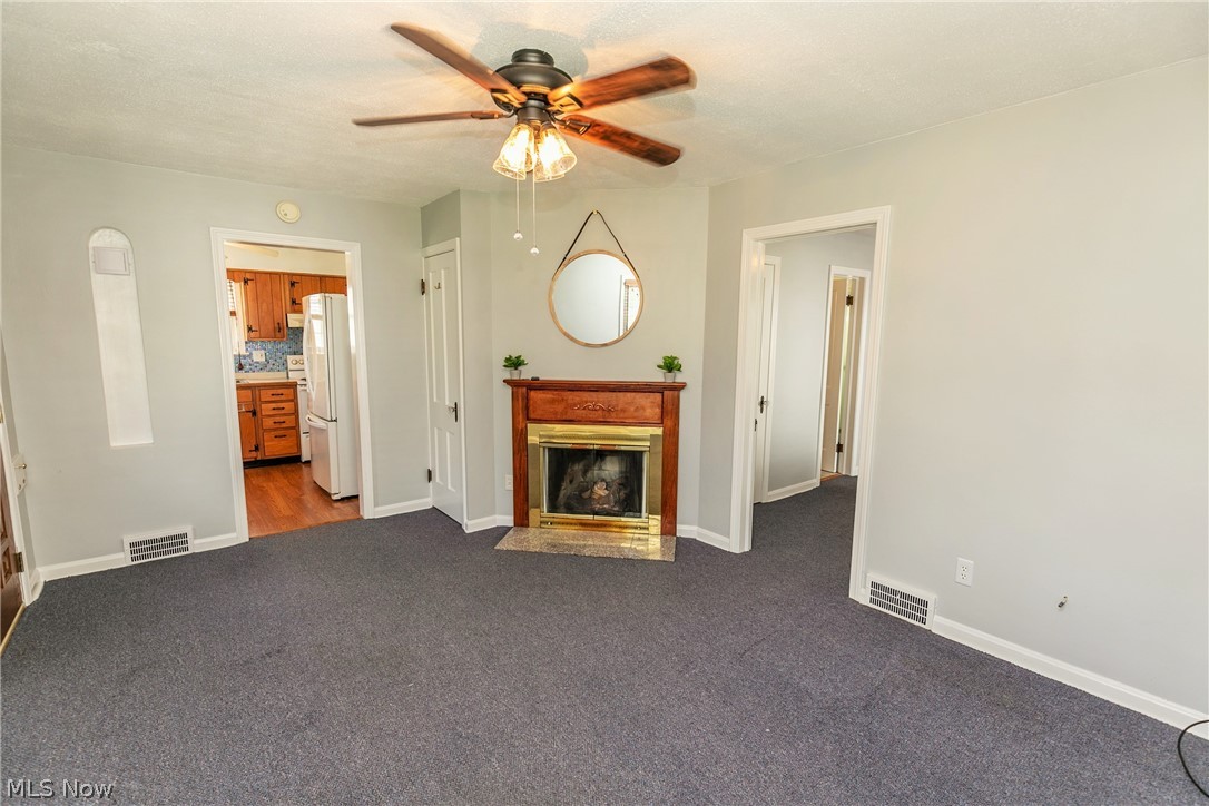 1188 Piermont Road Cleveland, OH 44121 - Photo 2 of 26