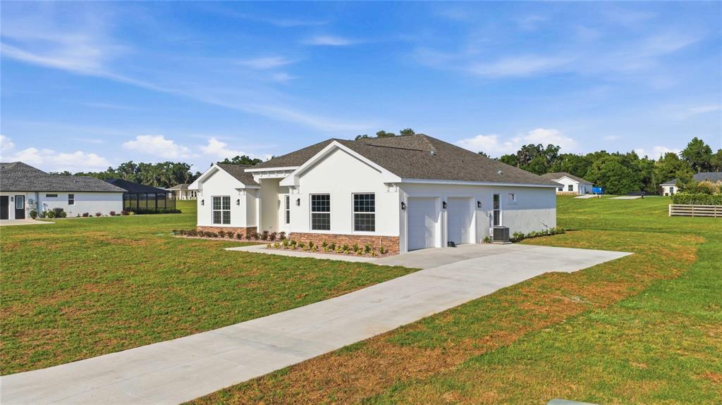 2091 Northwest 79th Loop Ocala, FL 34475 - Photo 3 of 38