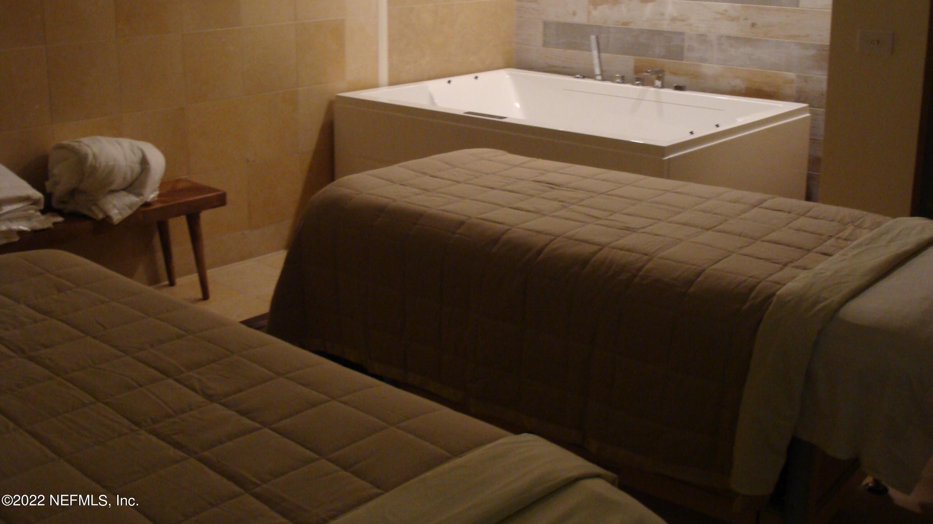 965 Registry Boulevard, Unit 309 St. Augustine, FL 32092 - Photo 41 of 62 Spa Double Massage