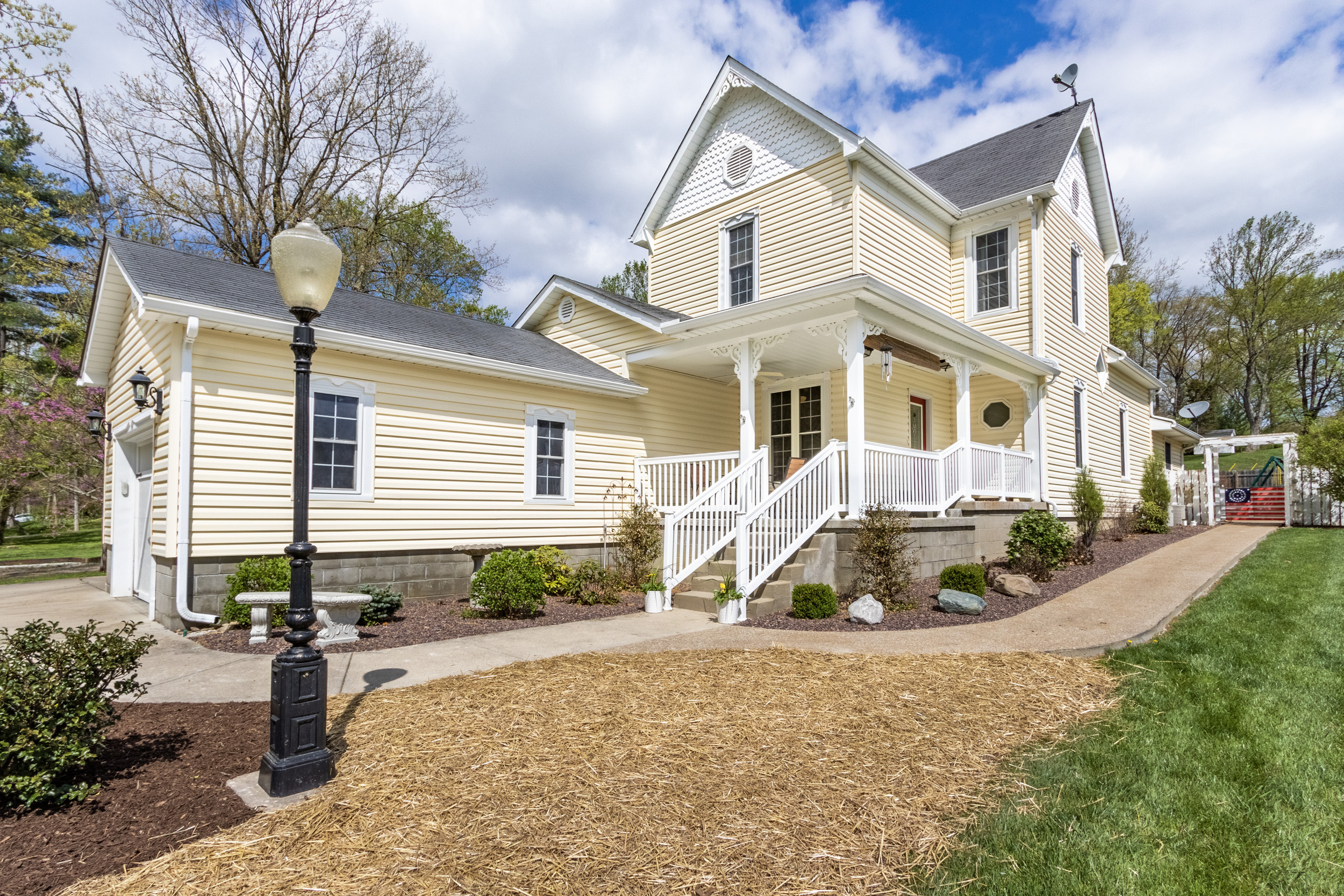 1034 County Line Road Batesville, IN 47006 - Photo 3 of 53 Gallery Image 3