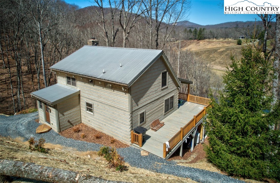 337 Rivers Crest Road Boone, NC 28607 - Photo 4 of 46