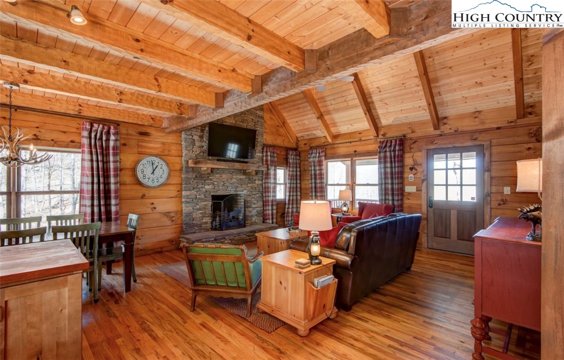 337 Rivers Crest Road Boone, NC 28607 - Photo 8 of 46