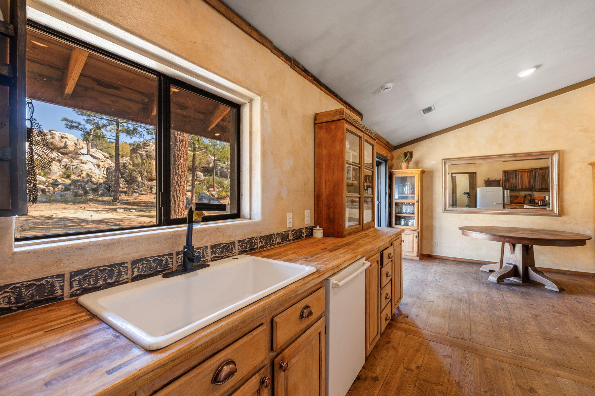 60640 Table Mountain Road Mountain Center, CA 92561 - Photo 13 of 53 a room with pool table and windows