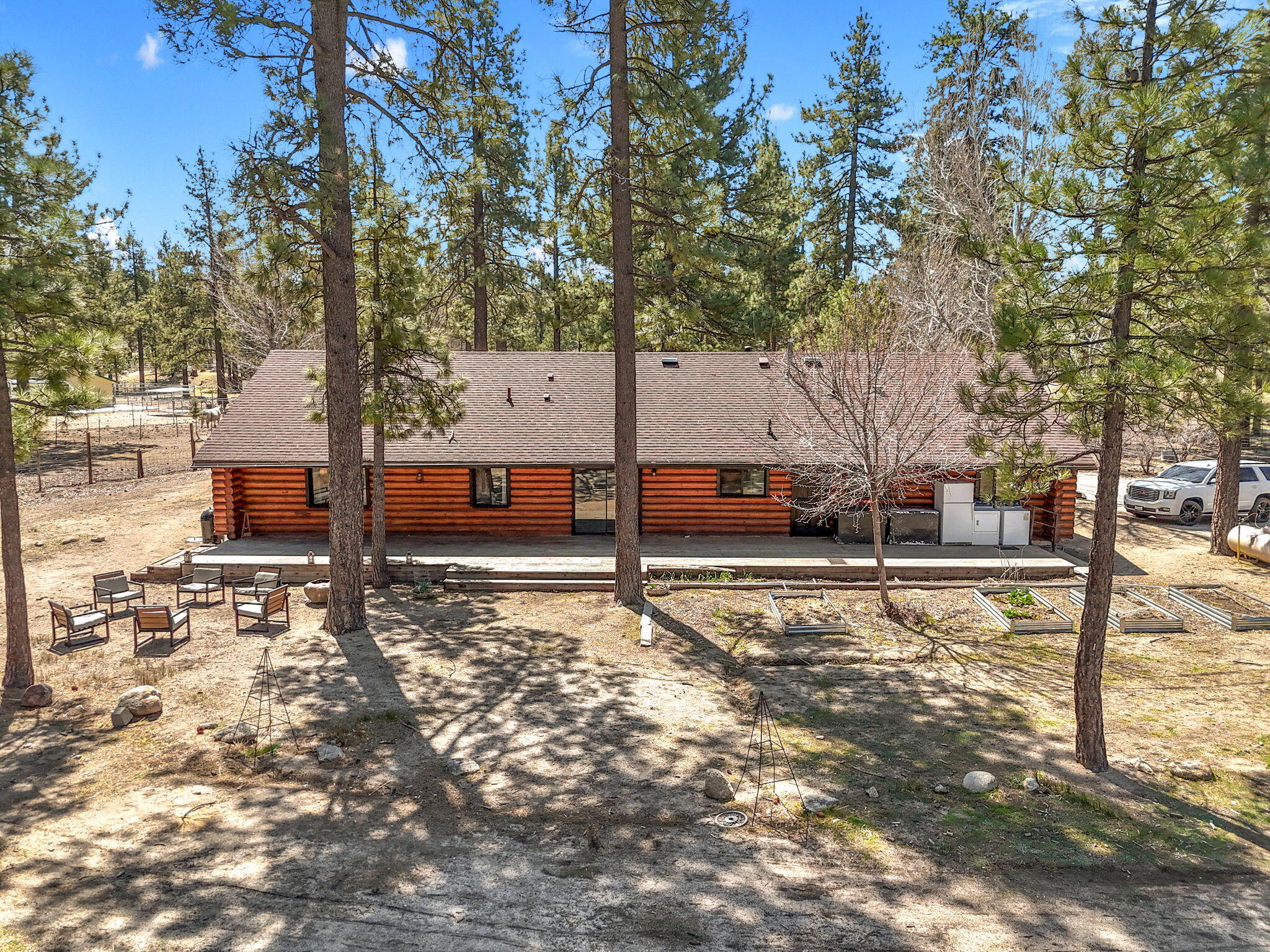 60640 Table Mountain Road Mountain Center, CA 92561 - Photo 40 of 53 a view of a snow on the side of the road