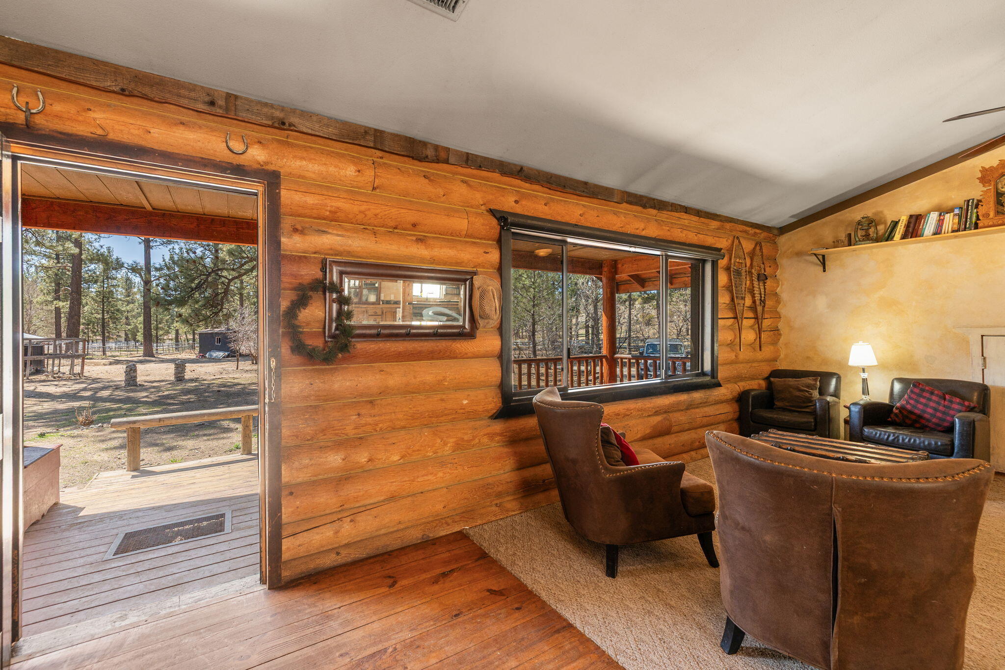 60640 Table Mountain Road Mountain Center, CA 92561 - Photo 5 of 53 17-web-or-mls-8M4A4317