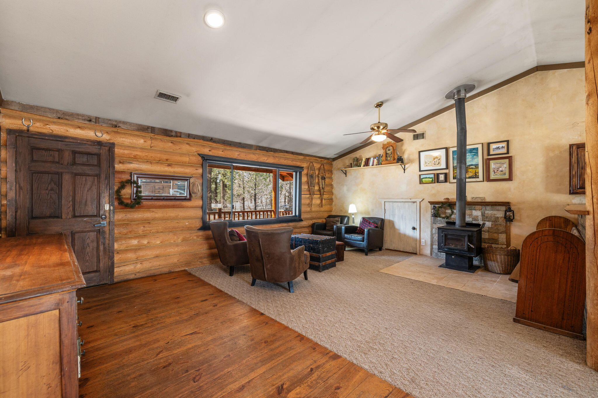 60640 Table Mountain Road Mountain Center, CA 92561 - Photo 8 of 53 33-web-or-mls-8M4A4240