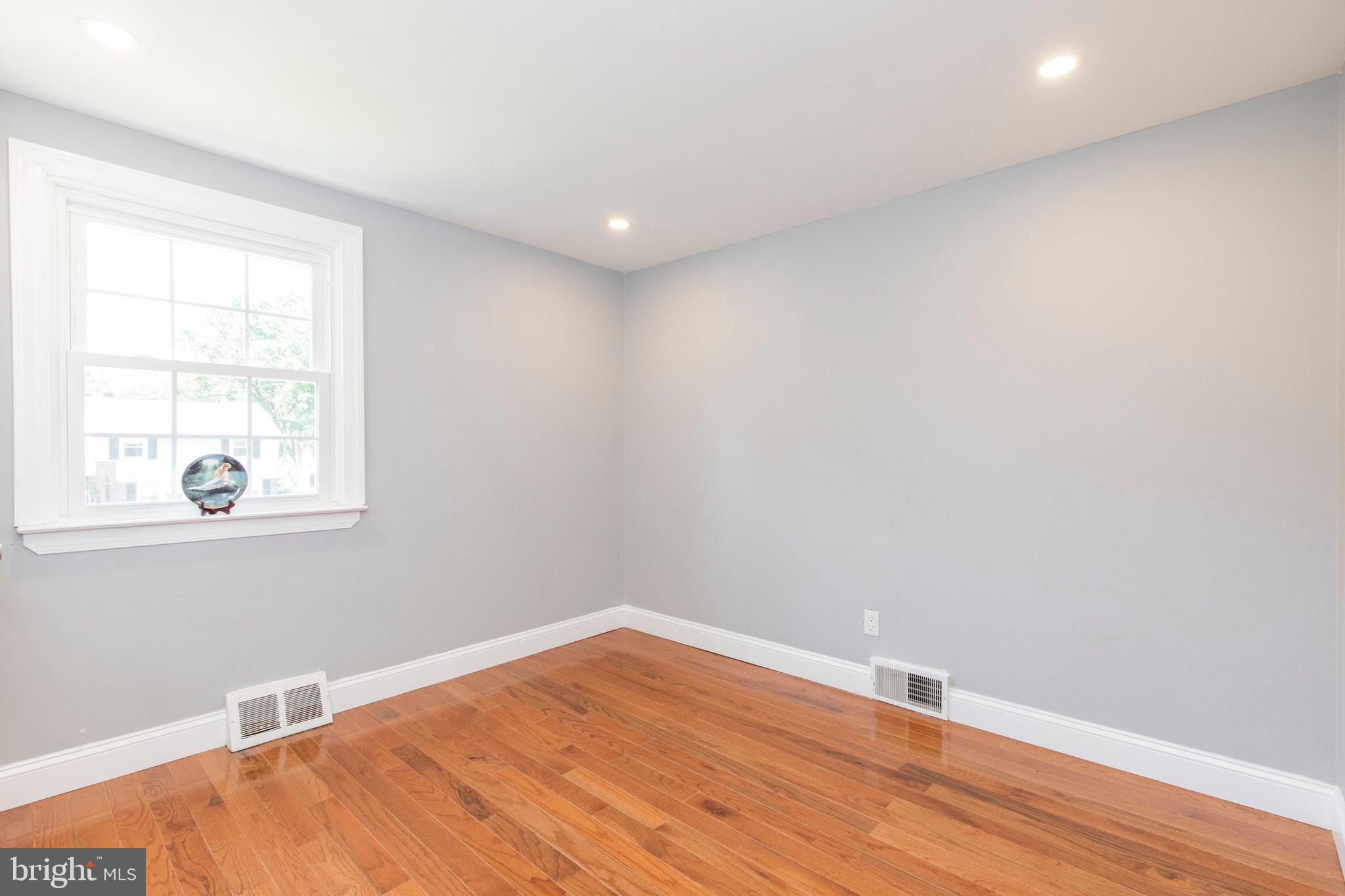 60 Willers Road Aston, PA 19014 - Photo 25 of 35 Bedroom 3