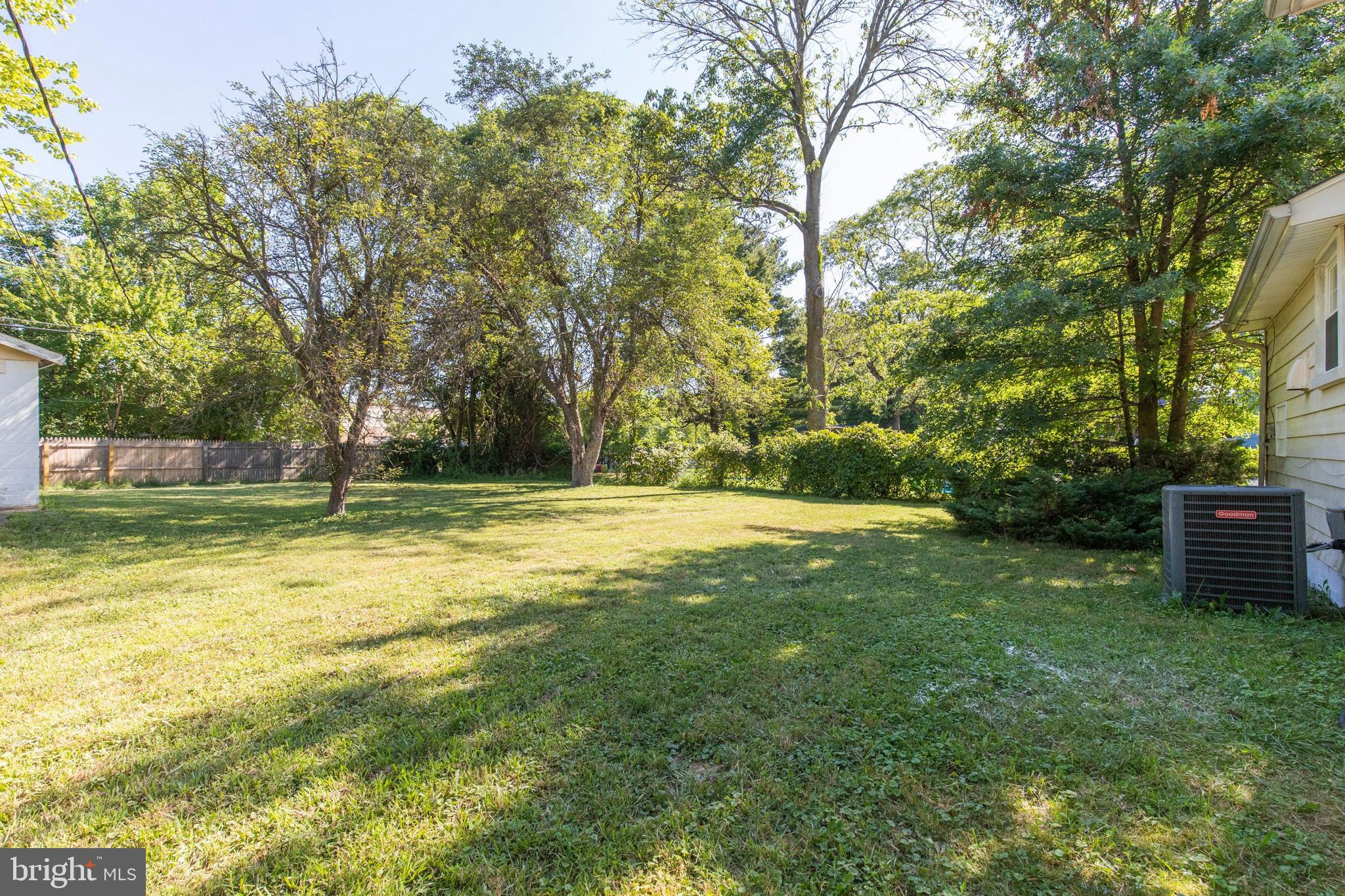 60 Willers Road Aston, PA 19014 - Photo 32 of 35 Backyard