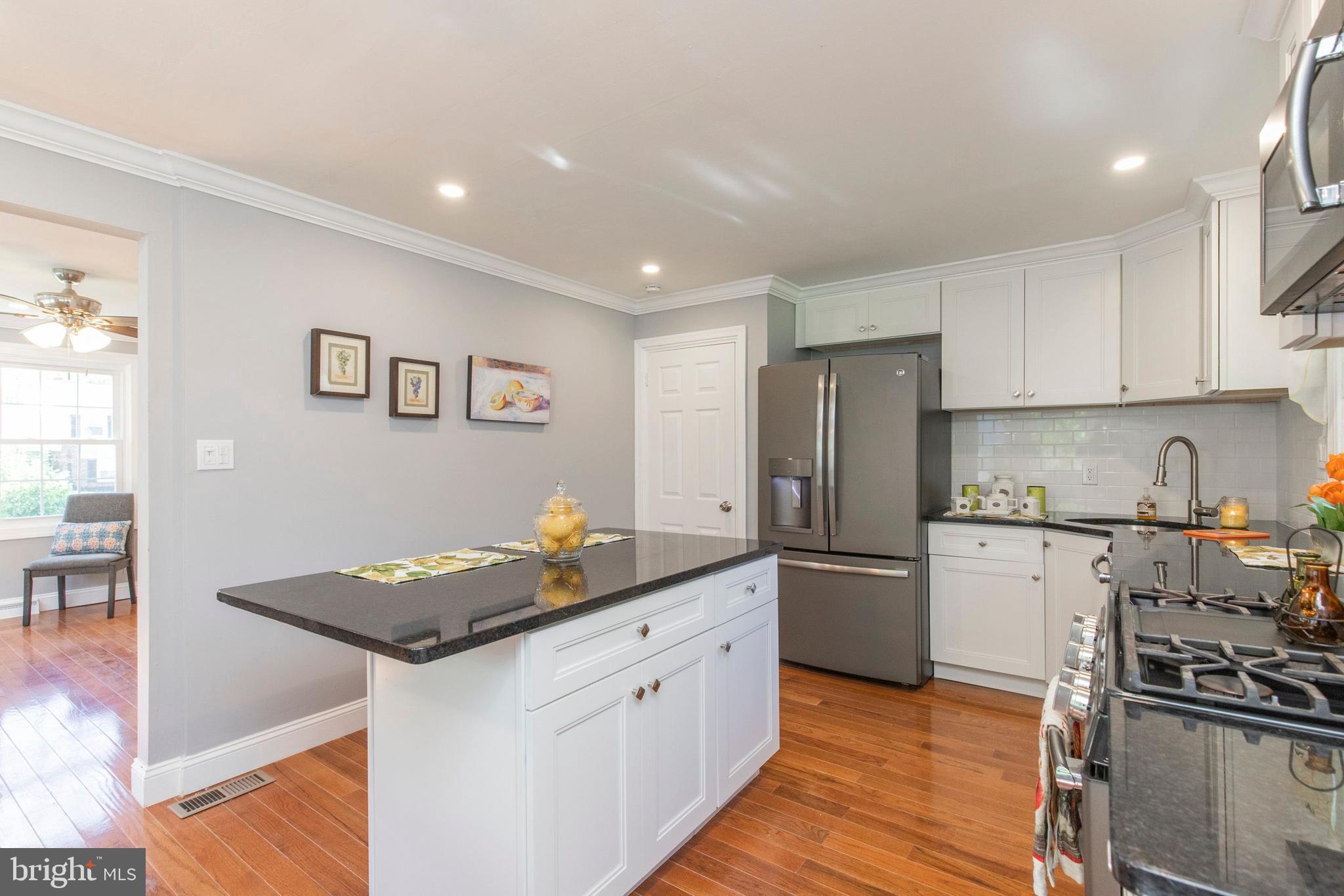 60 Willers Road Aston, PA 19014 - Photo 9 of 35 Kitchen