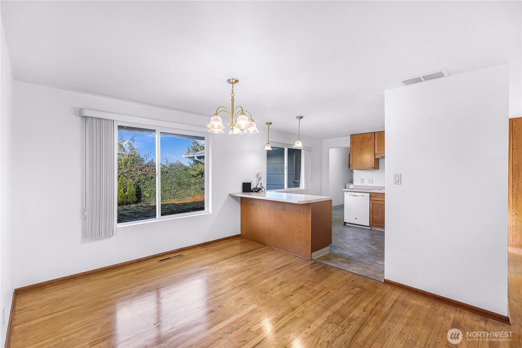 1922 22nd Street Anacortes, WA 98221 - Photo 5 of 27