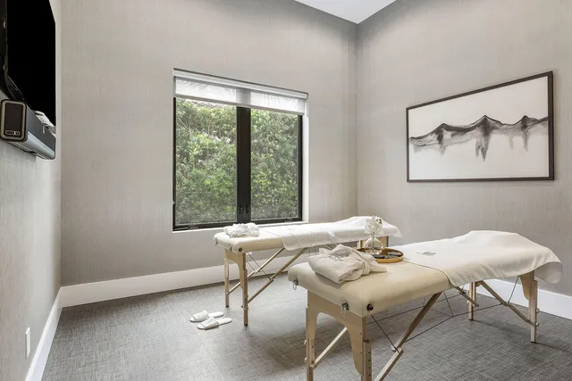 $10,500,000 | 1576 Thatch Palm Drive, Boca Raton, FL 33432