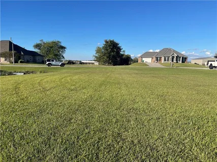 $80,000 | 308 Luke Drive, Des Allemands, LA 70030