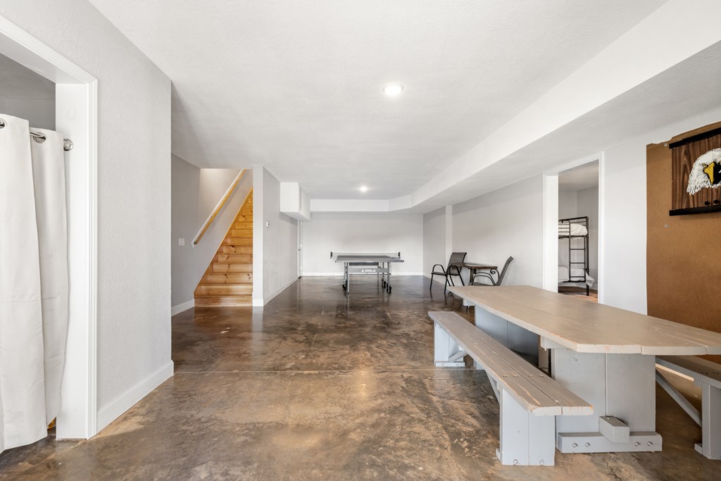 308 Mystic Ridge Blairsville, GA 30512 - Photo 55 of 68 a very nice looking room with a large window