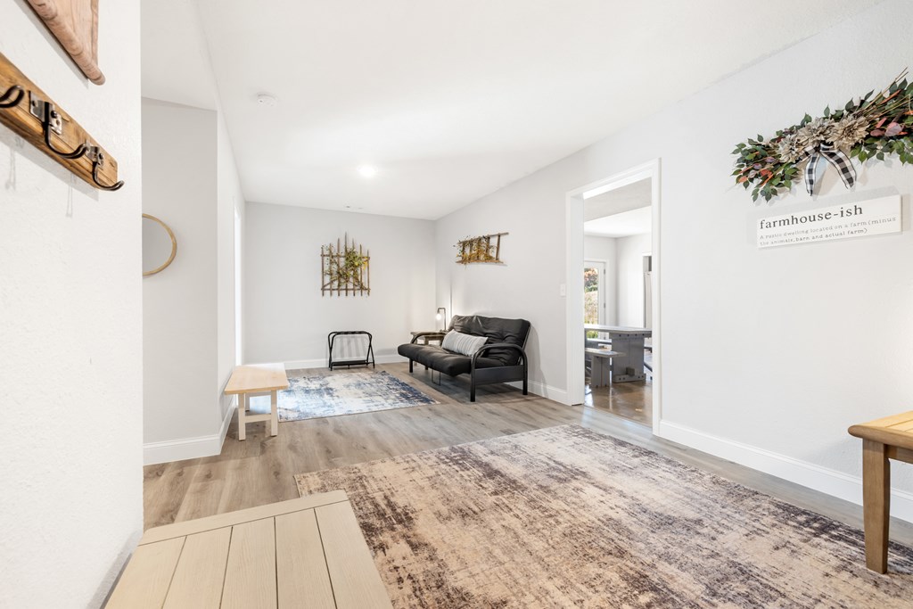308 Mystic Ridge Blairsville, GA 30512 - Photo 60 of 68 a living room with furniture and a rug