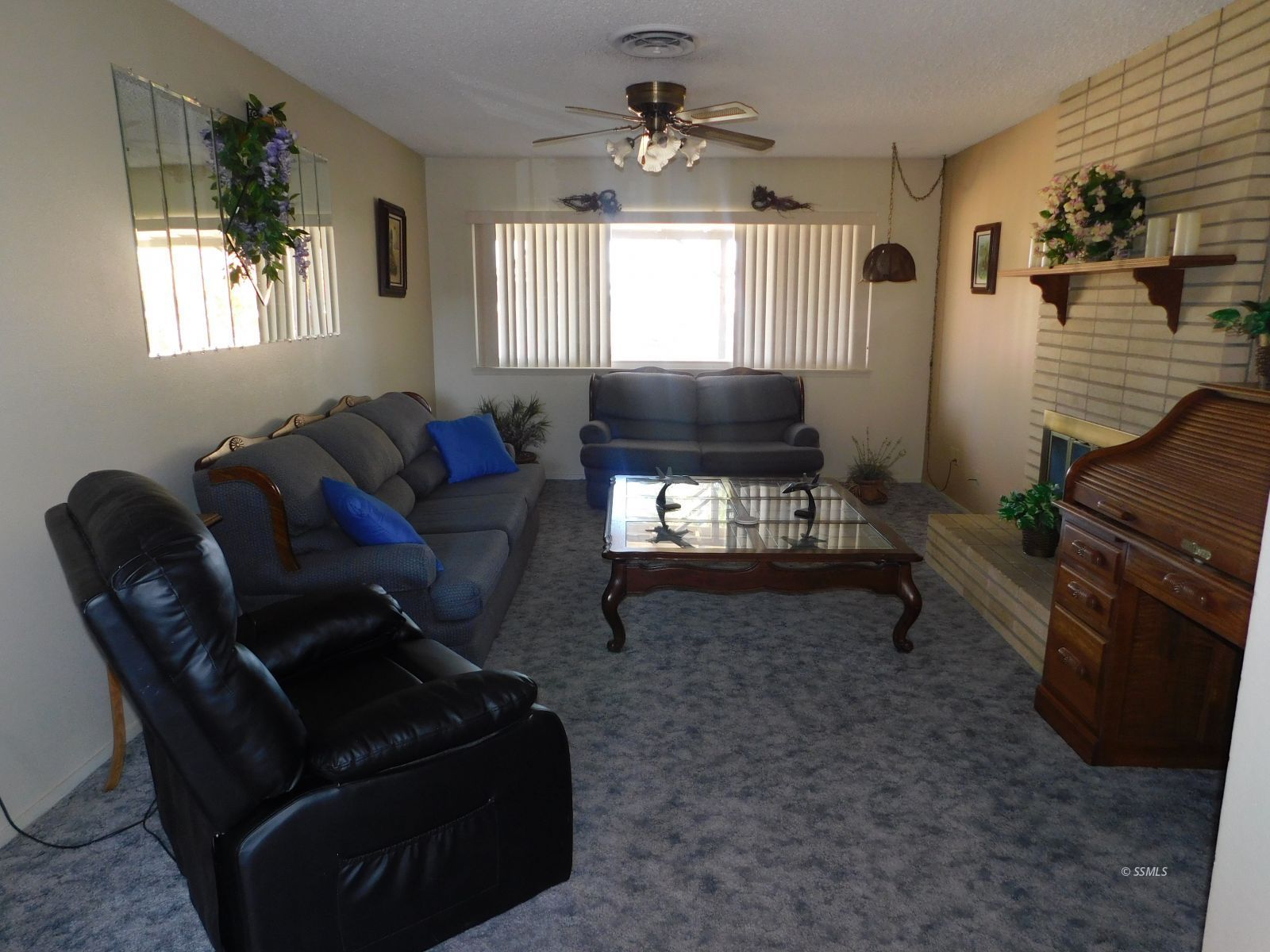 608 Peg Street Ridgecrest, CA 93555 - Photo 2 of 17