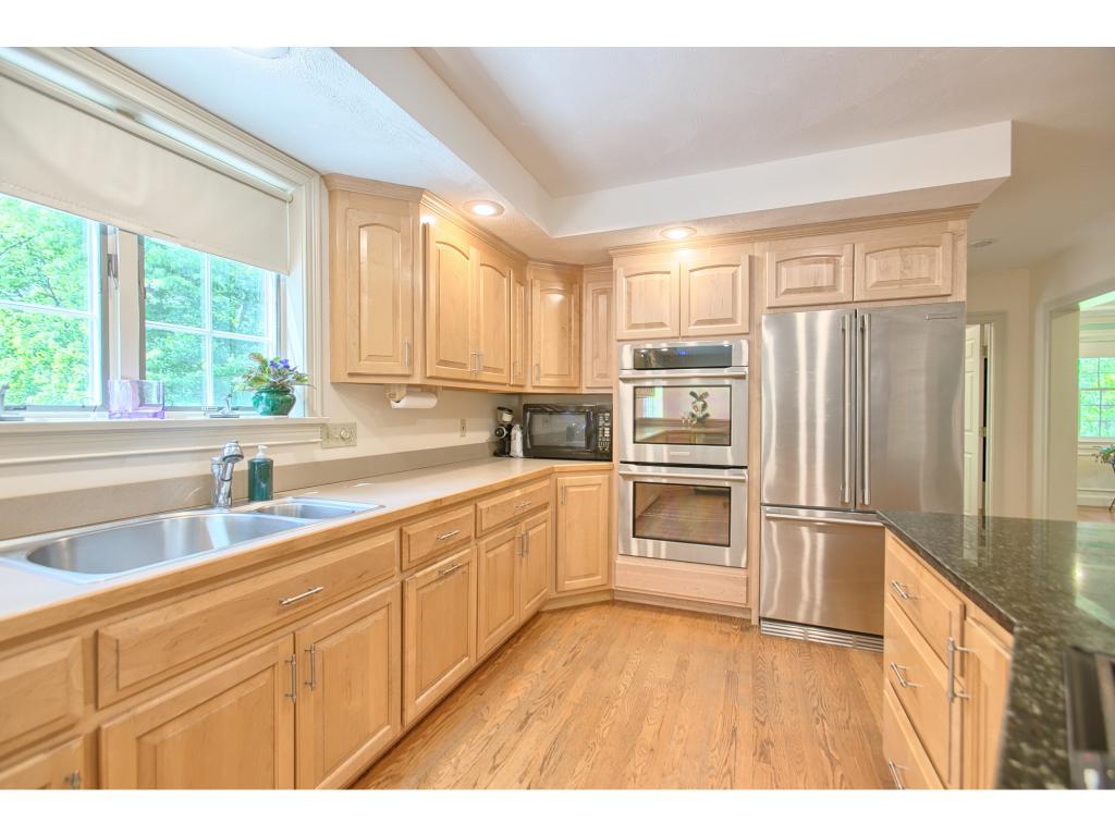 9 Lancaster Road Windham, NH 03087 - Photo 4 of 28
