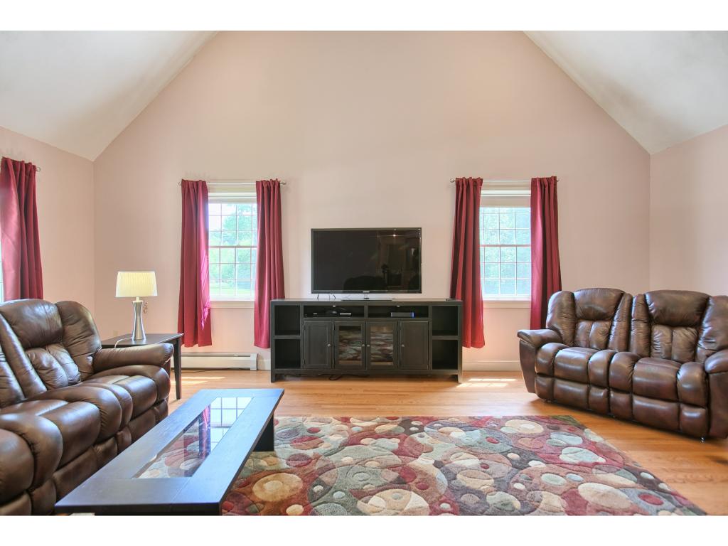 9 Lancaster Road Windham, NH 03087 - Photo 6 of 28