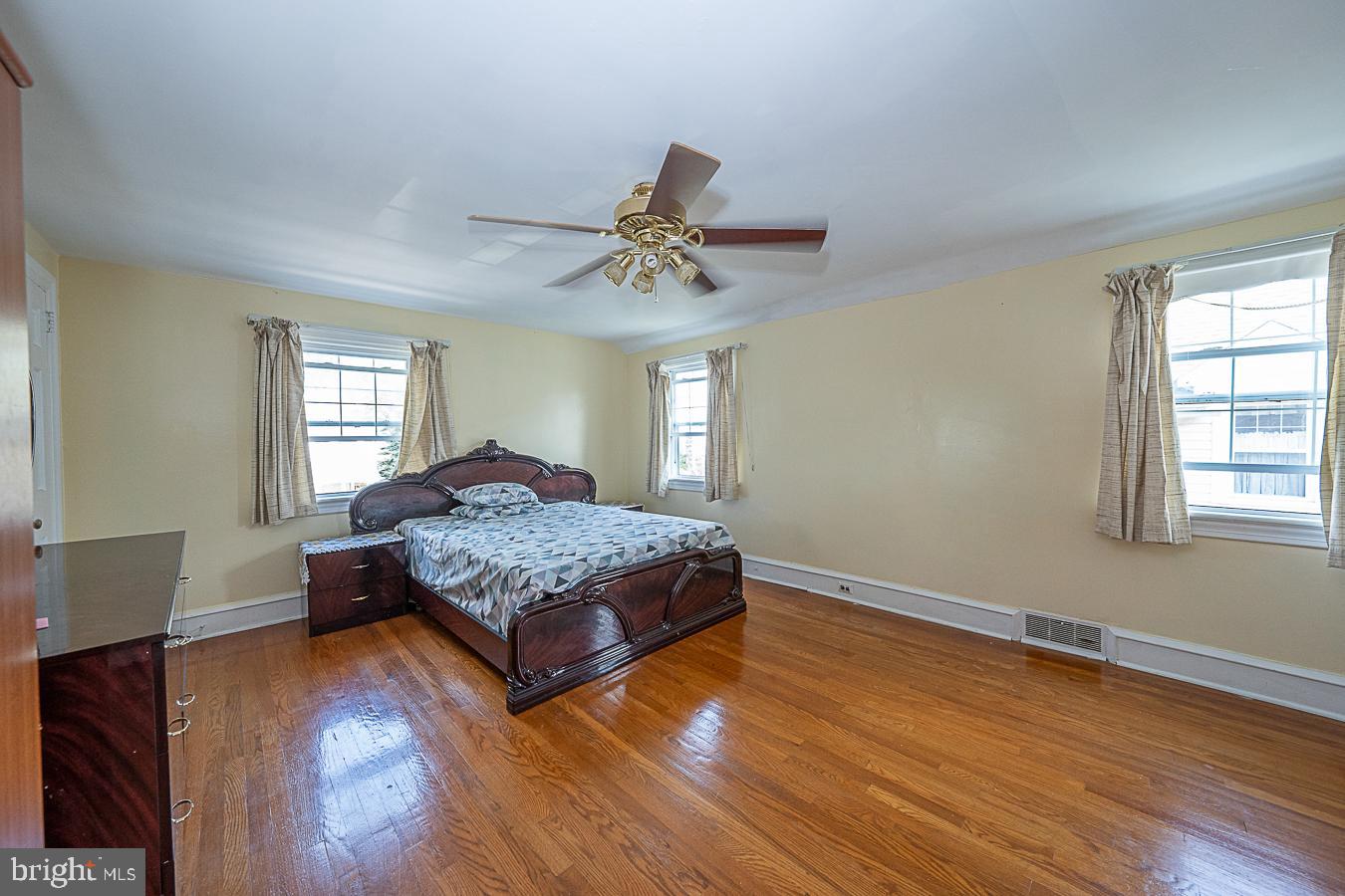 550 Broadview Road Upper Darby, PA 19082 - Photo 27 of 44