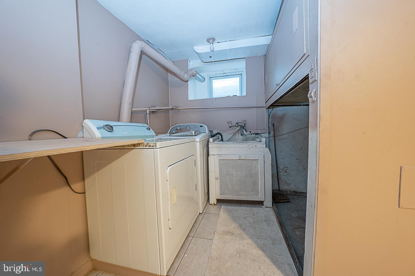 550 Broadview Road Upper Darby, PA 19082 - Photo 32 of 44