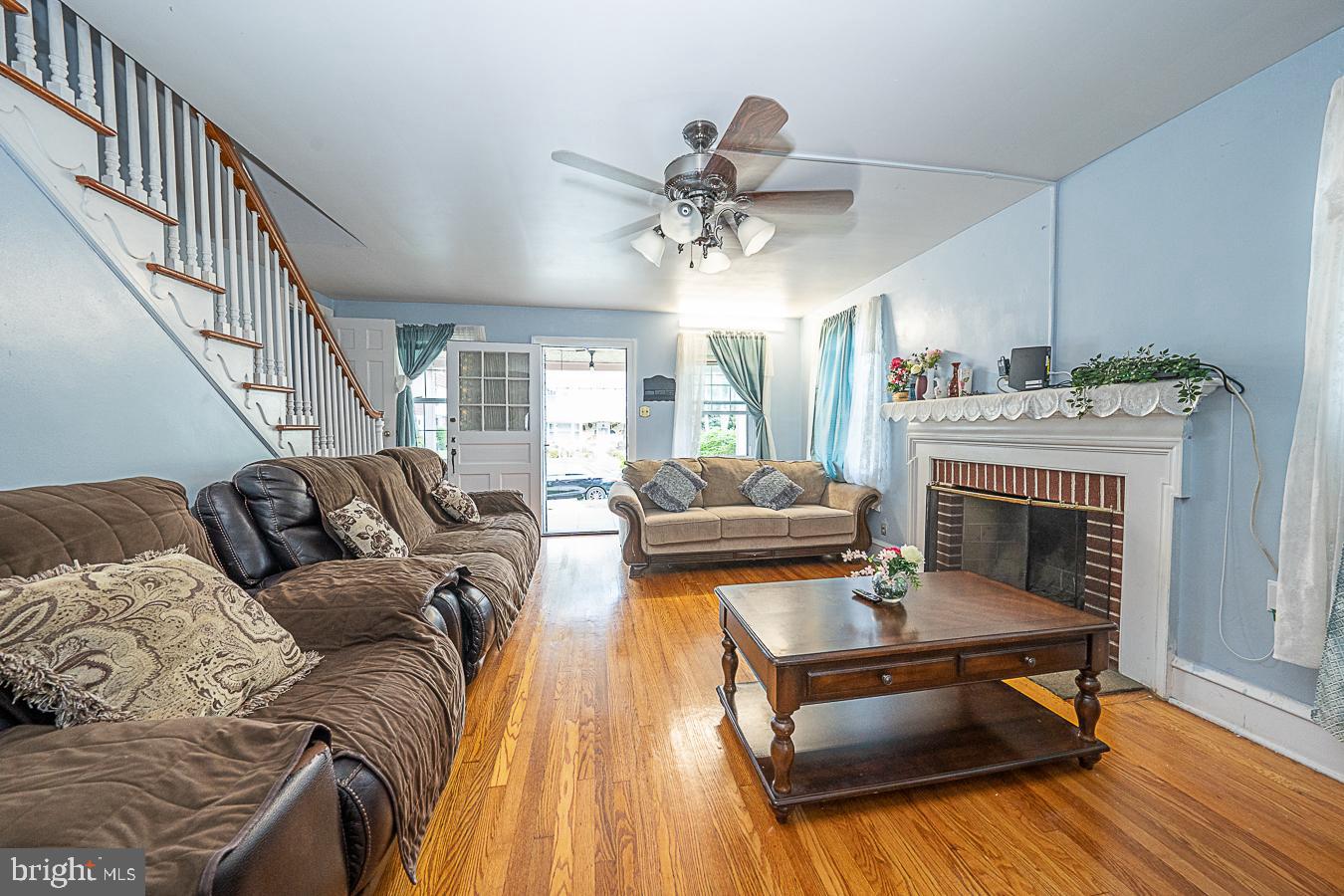 550 Broadview Road Upper Darby, PA 19082 - Photo 6 of 44