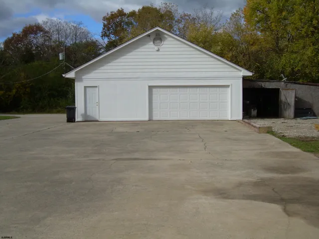 $550,000 | 5414-5418 Chestnut Avenue, East Vineland, NJ 08360