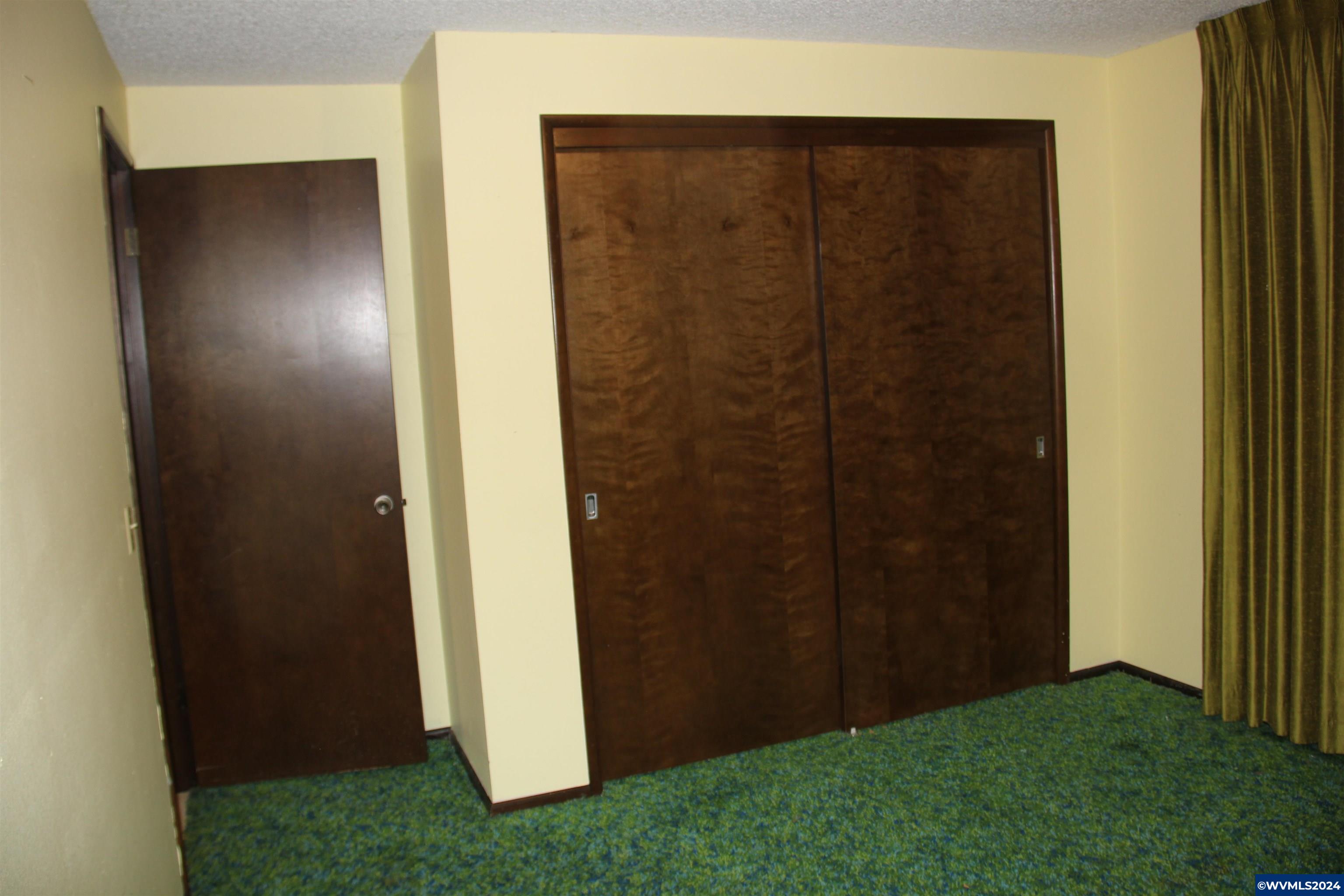 20589 Southwest Rosa Drive Beaverton, OR 97078 - Photo 10 of 39 Gallery Image 10