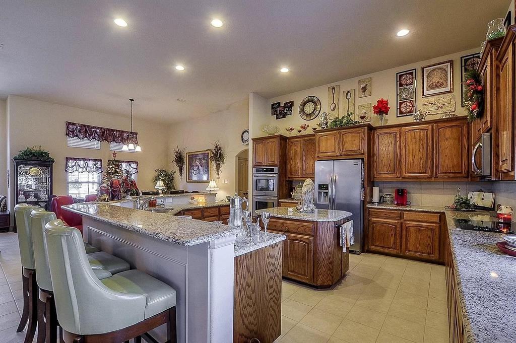 636 Possom Trot Hollow Road Whitewright, TX 75491 - Photo 5 of 40