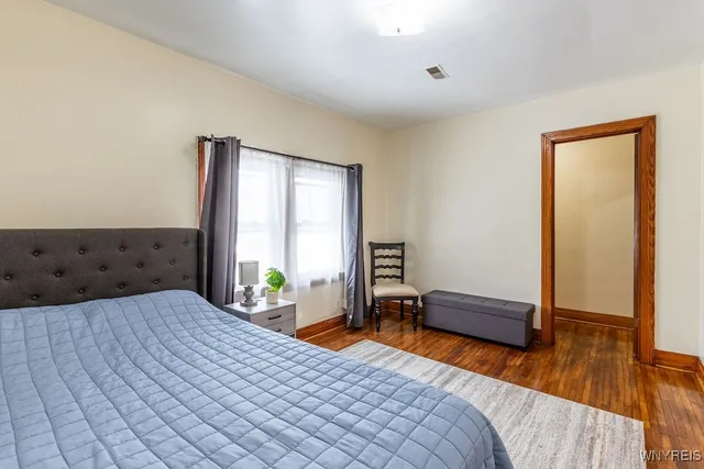 $1,150 | 38 Alexander Avenue, Cheektowaga, NY 14211