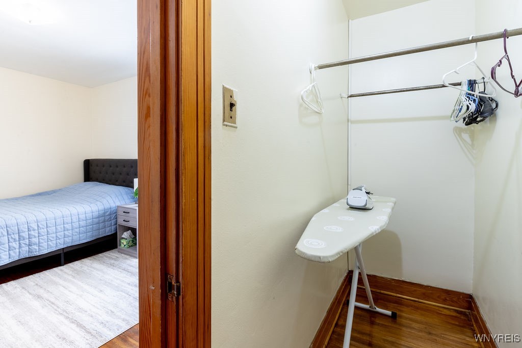 38 Alexander Avenue Cheektowaga, NY 14211 - Photo 16 of 20