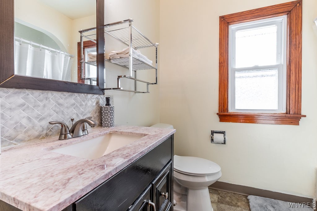 38 Alexander Avenue Cheektowaga, NY 14211 - Photo 17 of 20