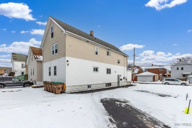 $1,150 | 38 Alexander Avenue, Cheektowaga, NY 14211