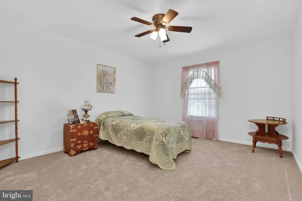 $300,000 | 38027 Davey Jones Boulevard, Greenbackville, VA 23356