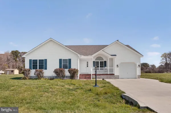 $300,000 | 38027 Davey Jones Boulevard, Greenbackville, VA 23356