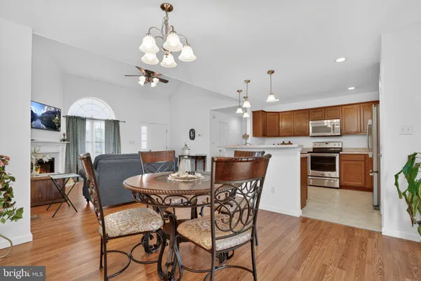 $300,000 | 38027 Davey Jones Boulevard, Greenbackville, VA 23356