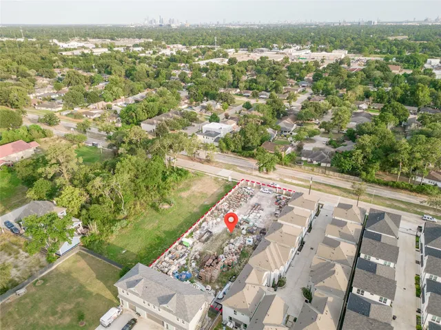 $620,000 | 4440 West Tidwell Road, Houston, TX 77091