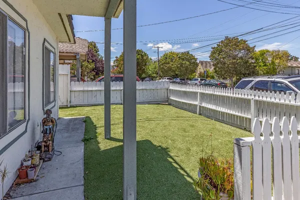 $1,750,000 | 217 Madison Avenue, Redwood City, CA 94061